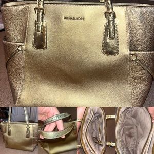 Mk purse
